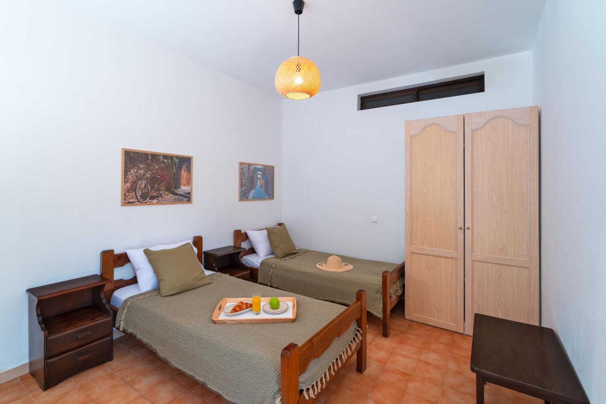 Tselios Apartments & Studios Кіотарі Номер фото
